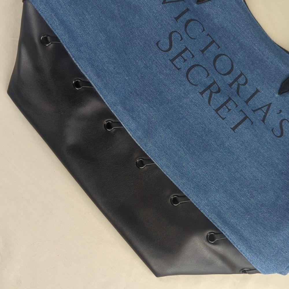 Victoria's Secret Blue & Black Denim & PU Lightweight Tote Bag - Picture 8 of 12